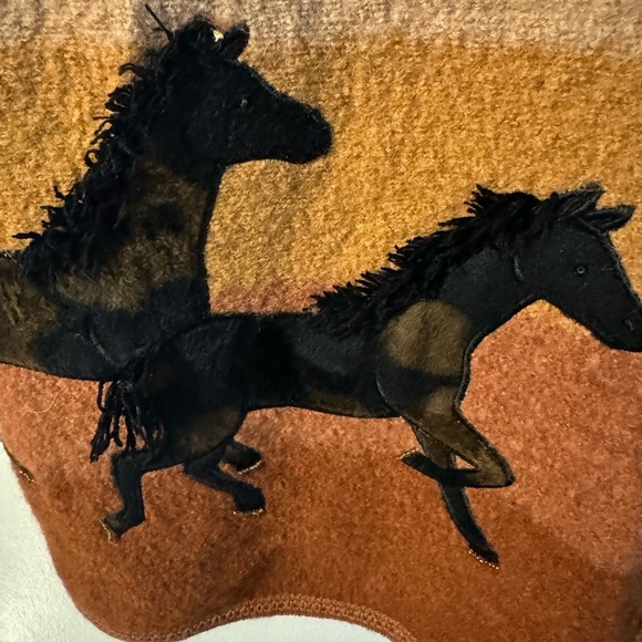 Western Wool Beaded Embroidered Horse Cowgirl Cabincore Country Equestrian Vest - Picture 10 of 15